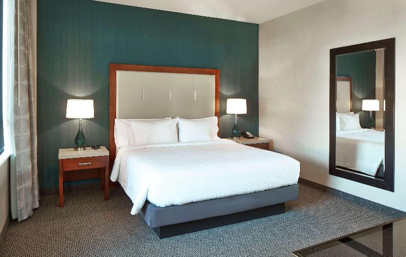 Люкс Кровать Кинг, Hilton Garden Inn Phoenix Downtown