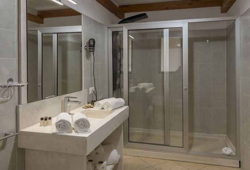 4인용 수피리어 룸, Rurale Orti Di Nora & Spa