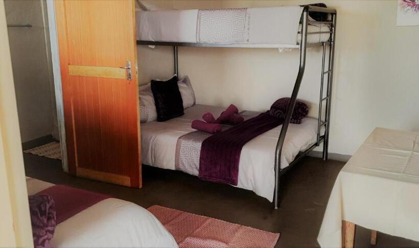 四人标准间, Drakensberg Bush Lodge And Backpackers