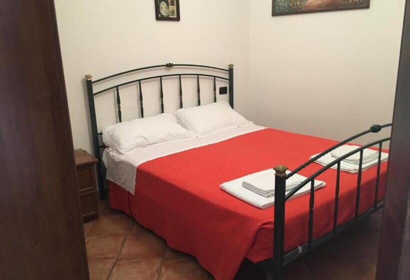 Апартаменты 3 Спальни, Appartamenti E Camere Il Poggio Di D Angeli Lidia