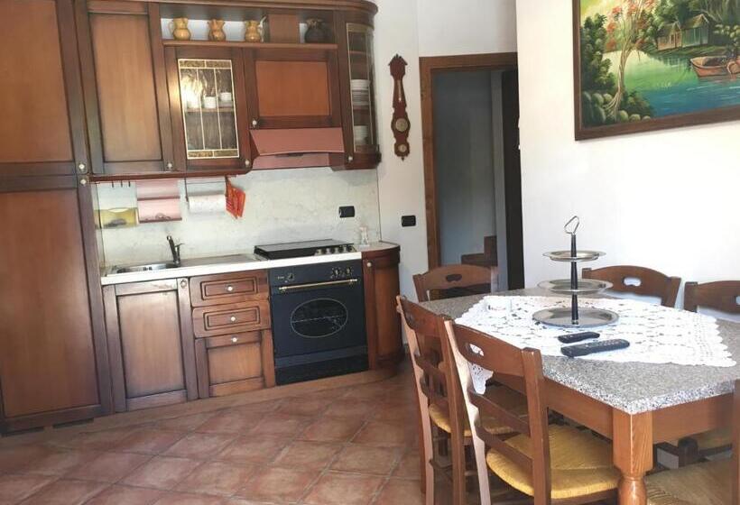 Апартаменты 3 Спальни, Appartamenti E Camere Il Poggio Di D Angeli Lidia