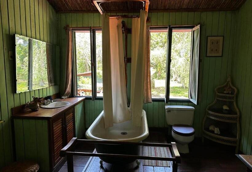 Номер Стандарт Индивидуальный Совместная Ванная, Veragua River House