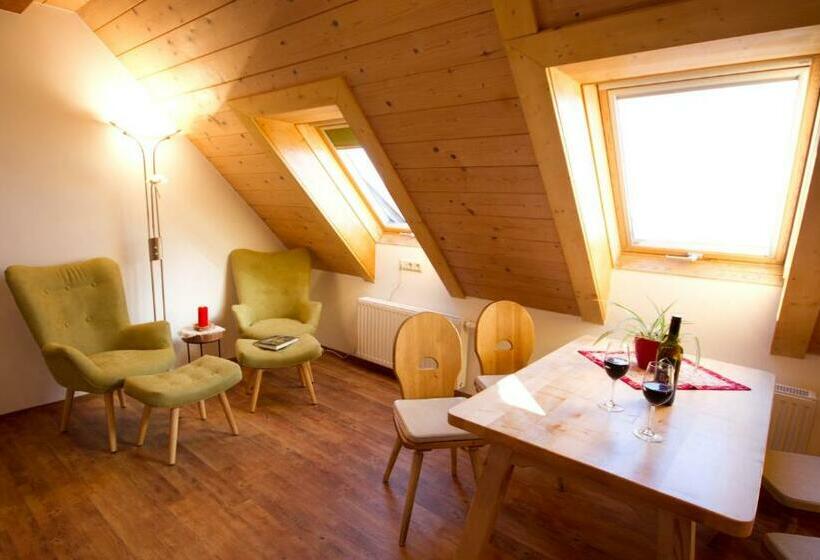 Апартаменты 2 Спальни, Almdorf Tonnerhütte