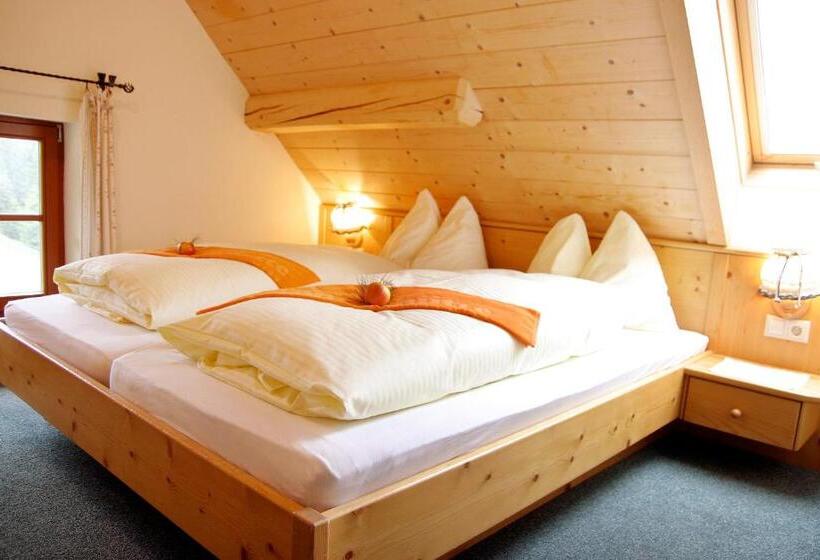 Апартаменты 1 Спальня с Видом, Almdorf Tonnerhütte