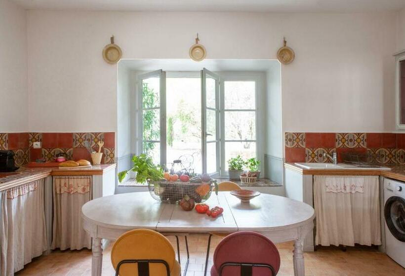 Апартаменты 3 Спальни, Domaine De Blanche Fleur