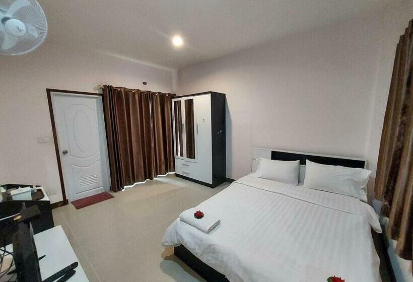 스탠다드 룸, Thana Apartment
