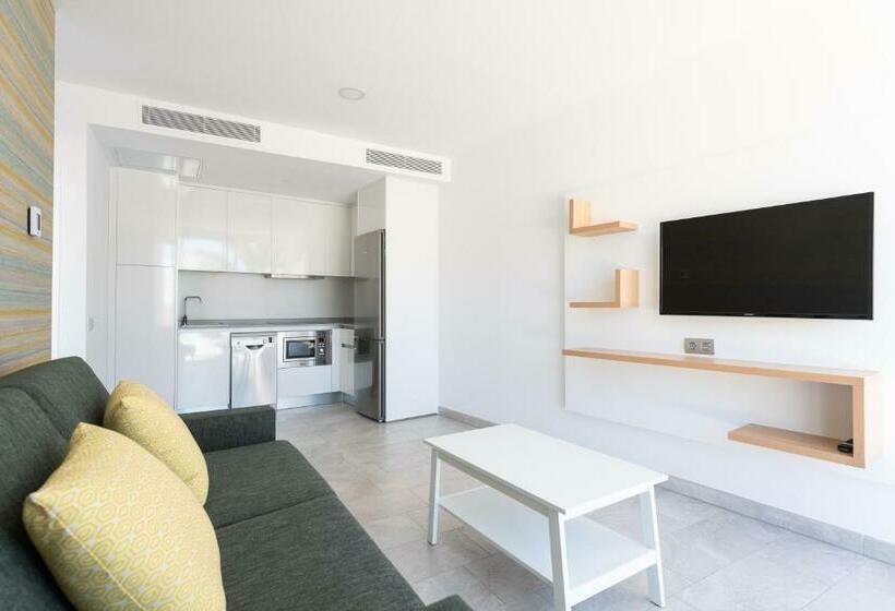 带有一个卧室和海景的高级公寓, Holiday Club Puerto Calma