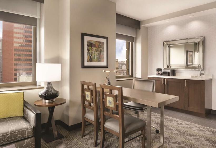 Люкс, Embassy Suites By Hilton Pittsburgh Downtown