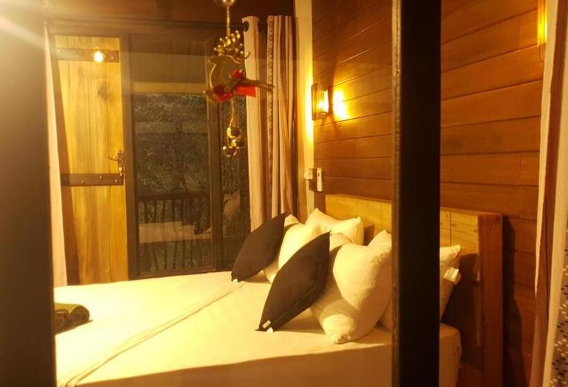 Стандартный Номер Кровать Кинг, Sinharaja Forest Edge