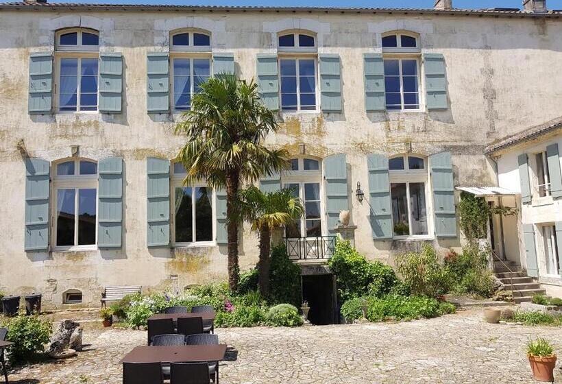 Номер Стандарт Вид на Сад, Domaine De Chantageasse
