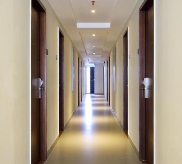 수피리어 룸, Genio Hotel Manado