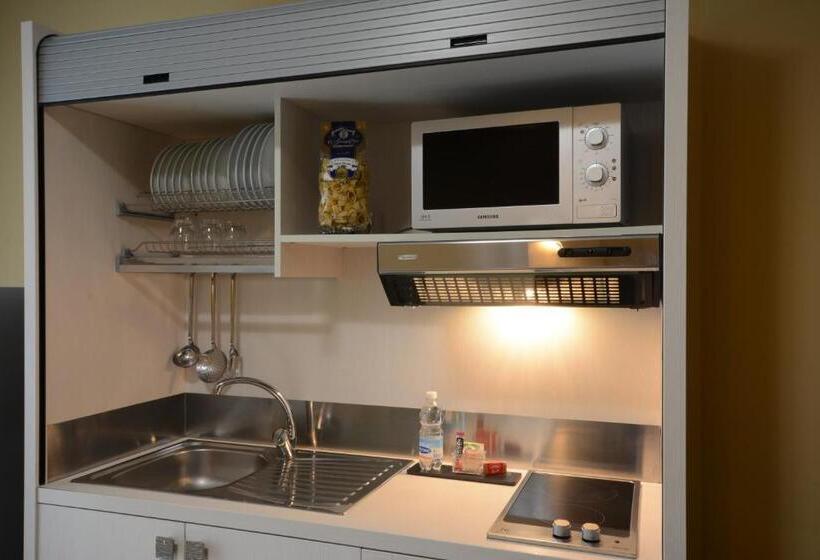 استودیوی استاندارد, Kiara Residence