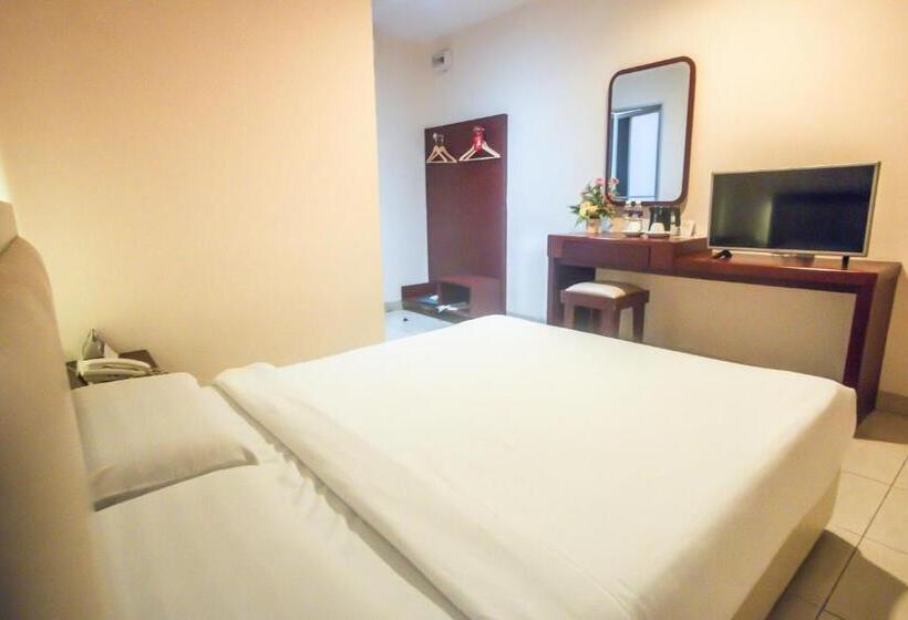 スタンダードルーム, Lovina Inn Nagoya Batam