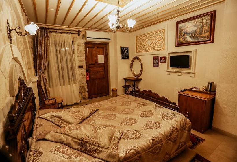 اتاق اقتصادی داخلی, Alaturca House
