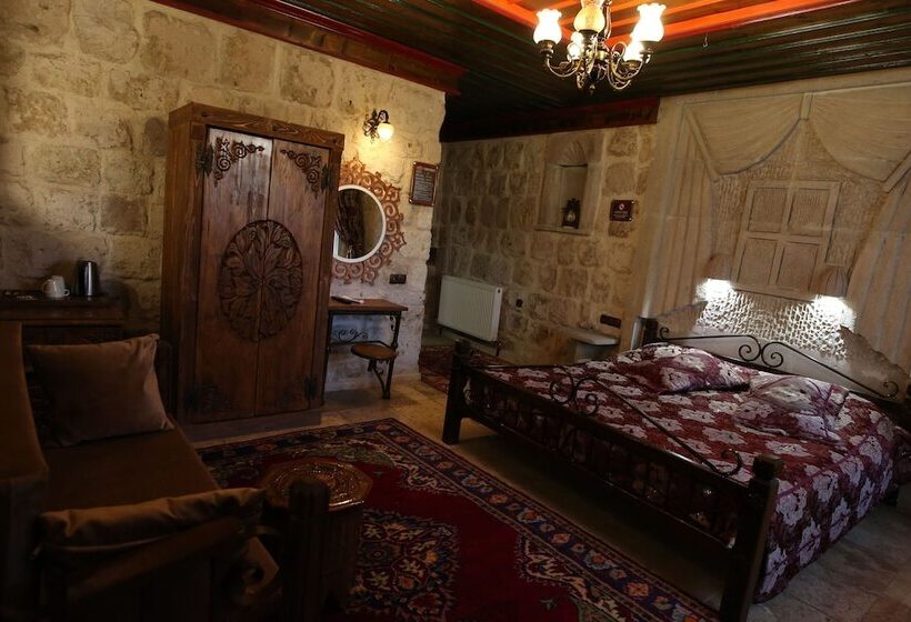 اتاق لوکس, Alaturca House