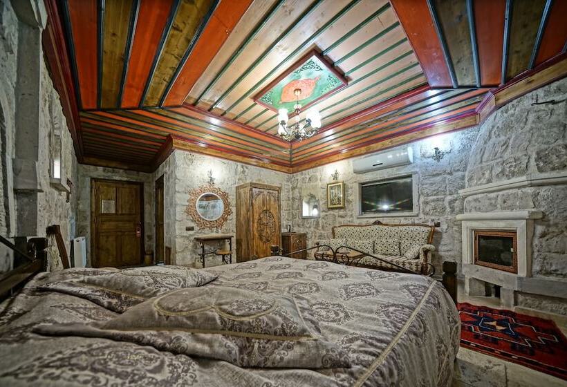اتاق لوکس, Alaturca House
