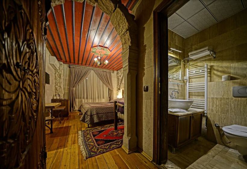 اتاق استاندارد, Alaturca House