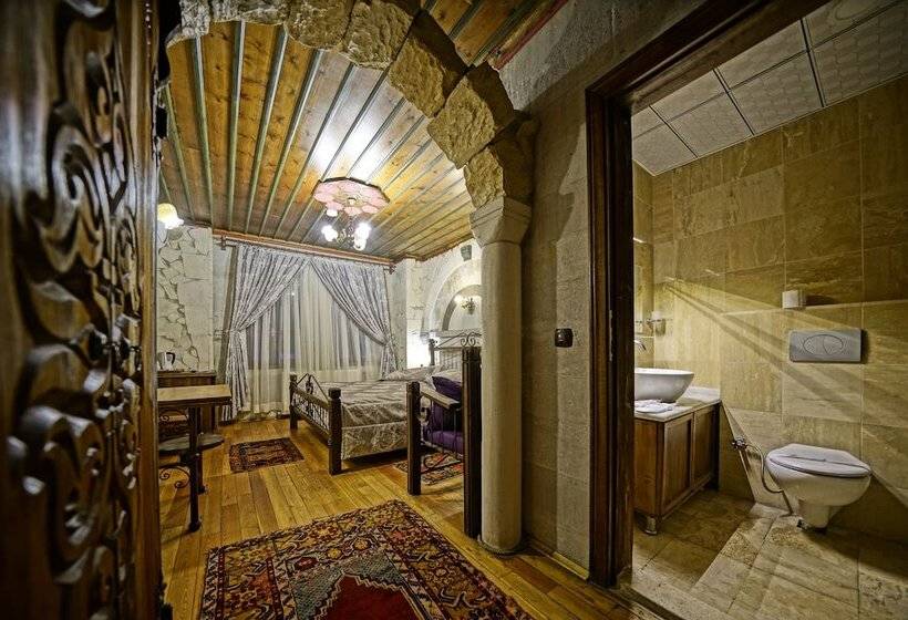 اتاق استاندارد, Alaturca House