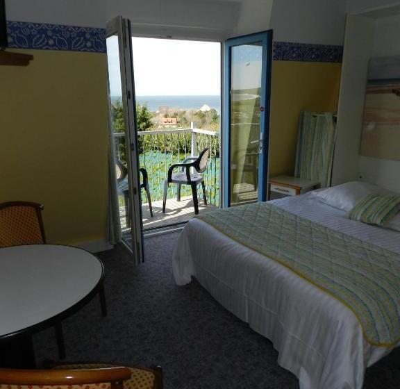 Номер Стандарт Вид на Море с Балконом, Hôtel Le Vivier Wissant   Vue Mer   Côte D Opale   Baie De Wissant   2caps