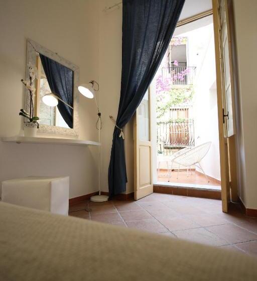 Номер Стандарт с Террасой, S'o Smart B&b Tropea