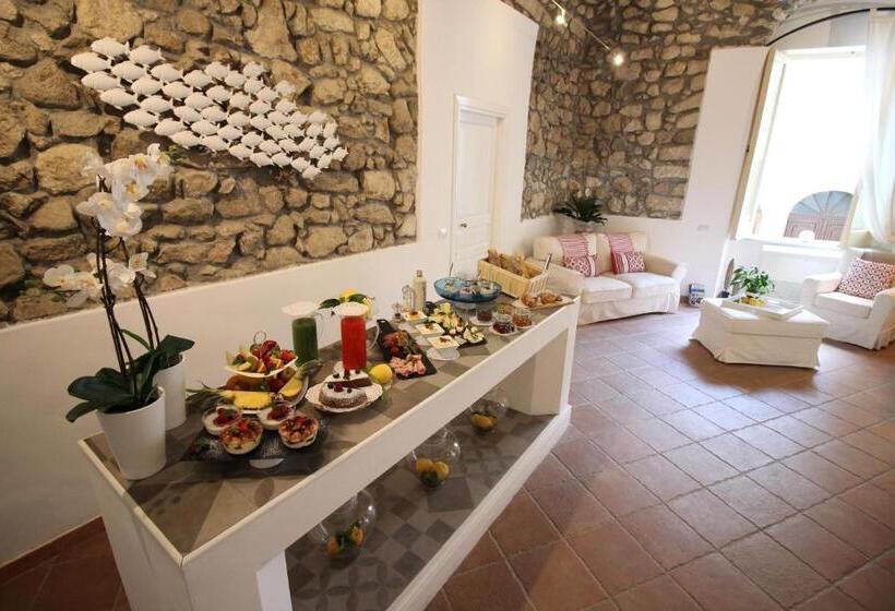 Номер Стандарт с Террасой, S'o Smart B&b Tropea