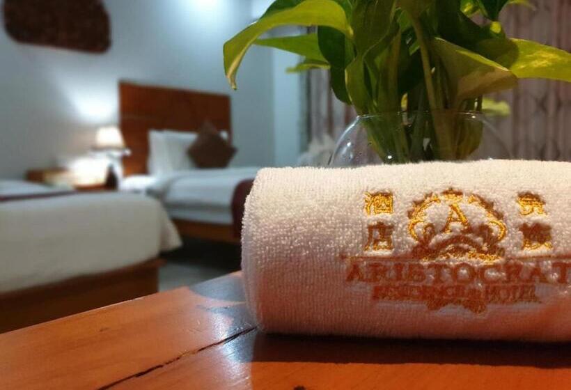 Номер Deluxe, Aristocrat Residence &