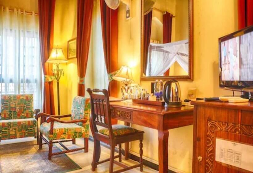 اتاق لوکس با چشم‌انداز دریا, Africa House Zanzibar