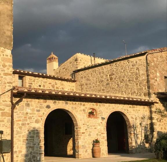 Апартаменты 4 Спальни, Agriturismo Materno