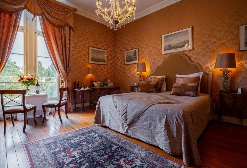 Номер Стандарт, Chateau Pape Clement