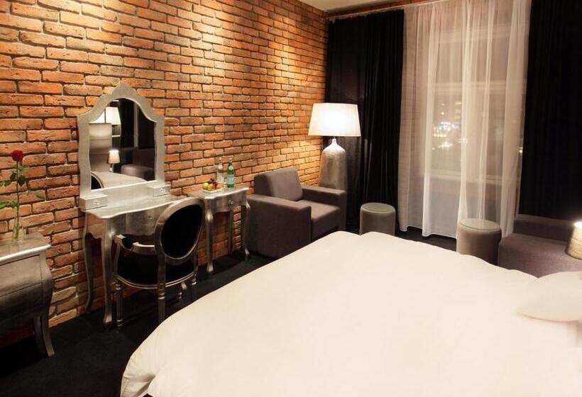 اتاق لوکس با چشم‌انداز, Betmanowska Main Square Residence Adults Only