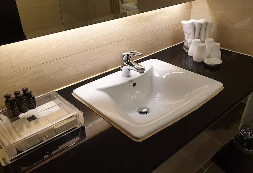 اتاق خانوادگی, Pan Borneo Hotel Kota Kinabalu
