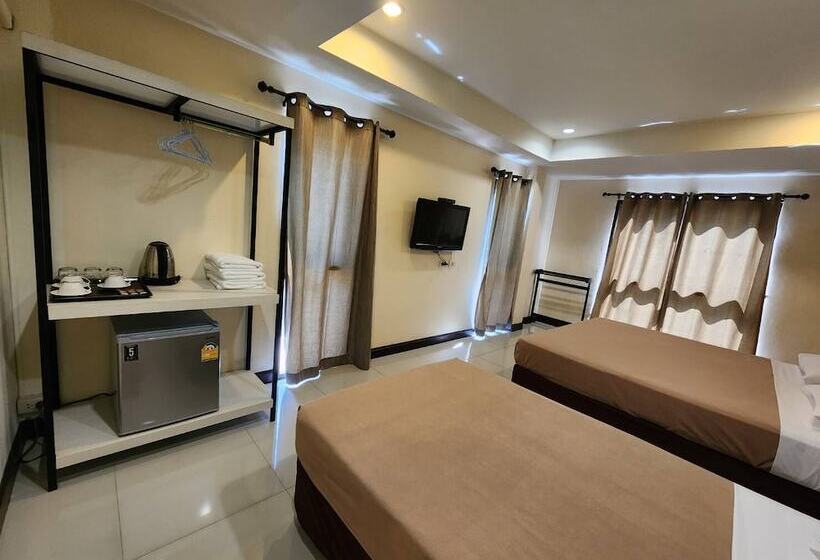 Quarto Triplo Estandar, Penpark Place