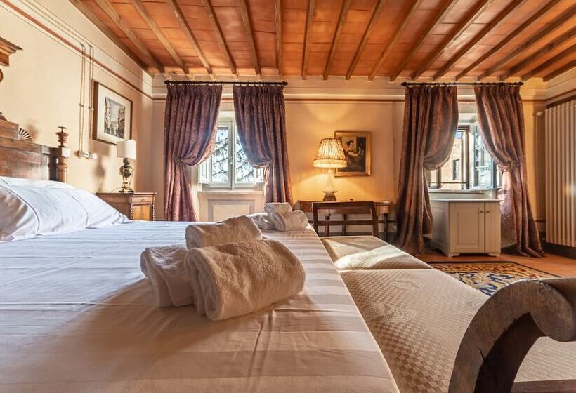 Люкс Семейный 2 Спальни, Palazzo Nobile Di San Donato   Historic Experience