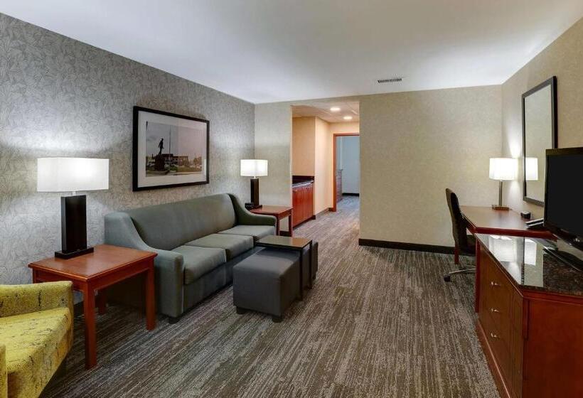 Люкс Адаптированный для Инвалидов, Drury Inn & Suites Independence Kansas City