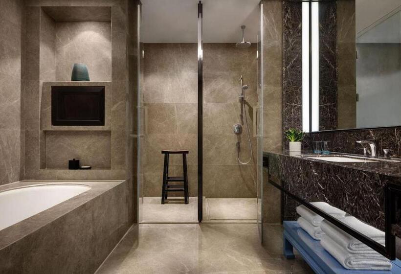 سوئیت اجرایی با تخت کینگ, Jw Marriott Hotel Shenzhen Bao An International Airport