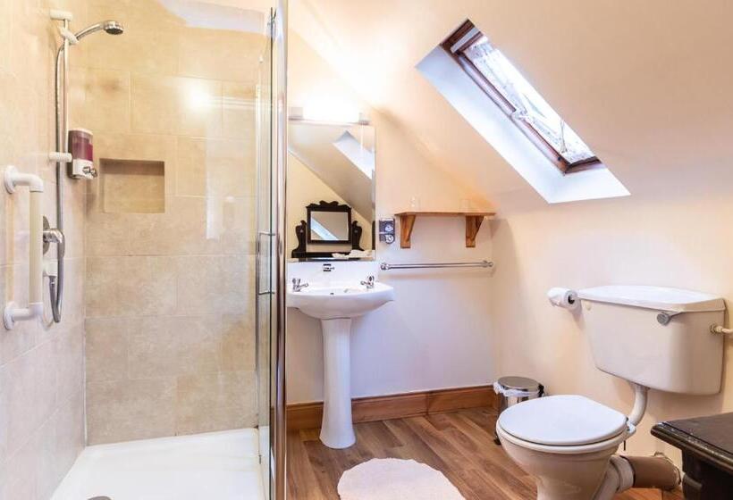 Четырехместный Номер Стандарт Вид на Сад, An Bruachan B&b