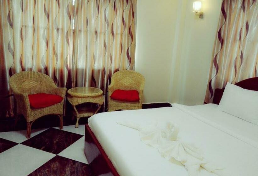 Номер Deluxe, Golden Star Inn