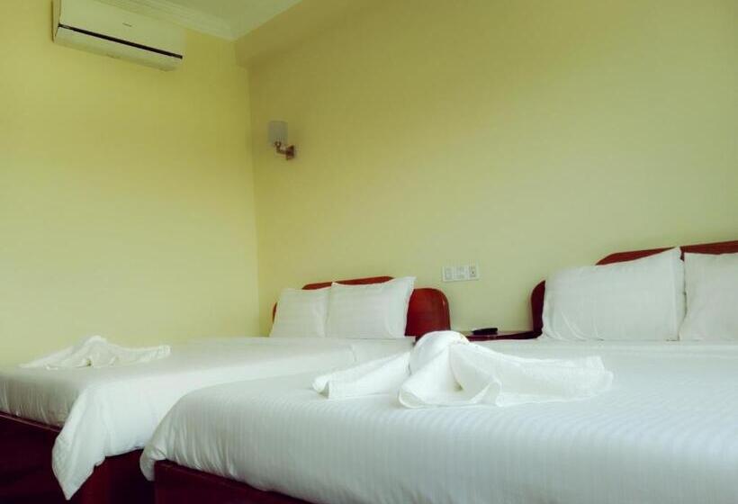 Номер Deluxe, Golden Star Inn