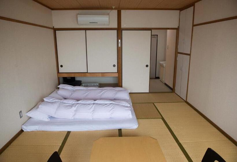侧面海景经济间, Sakuraya