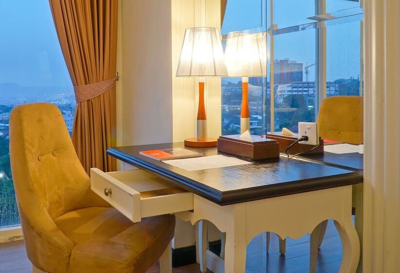 디럭스 룸 바다 전망, Swiss Belhotel Lampung