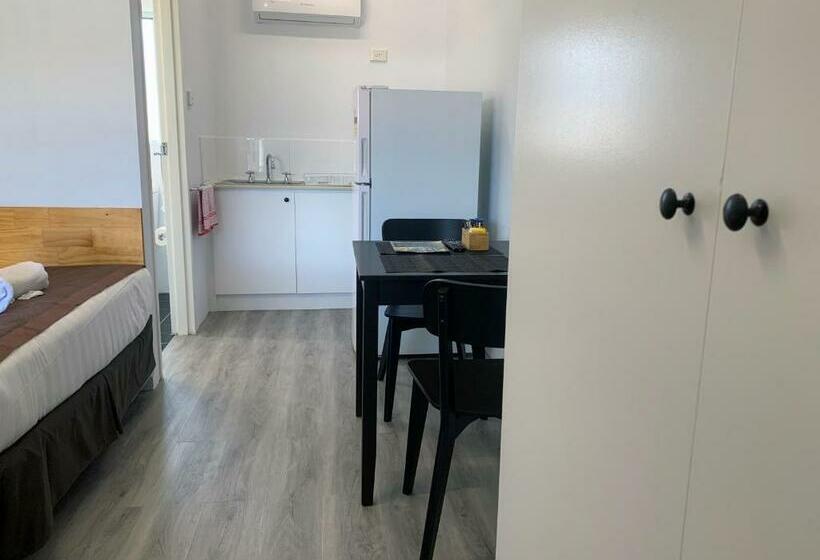 스탠다드 룸, Baths Motel Moree