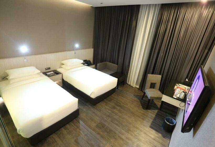 Номер Стандарт, E.city Hotel At Onecity