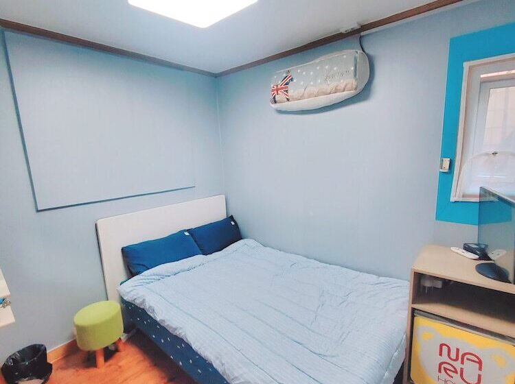 Номер Стандарт Индивидуальный, Naru Hostel Korea