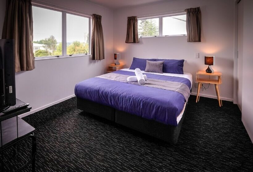 Апартаменты 1 Спальня, Haka House Taupo
