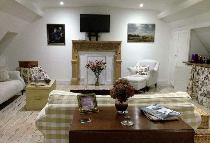 1 Bedroom Penthouse Apartment, Prince Hill House