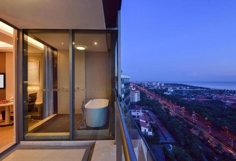 Номер Премиум, Holiday Inn Haikou West Coast By Ihg