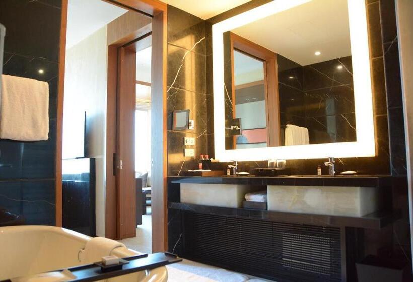 스위트 킹사이즈 침대, Hyatt Regency, Changchun