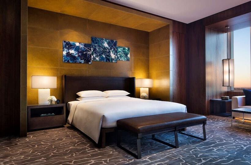 스위트, Hyatt Regency, Changchun