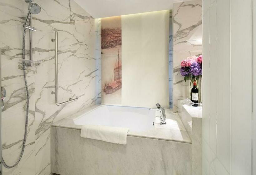 Номер Executive, Ln Hotel Five