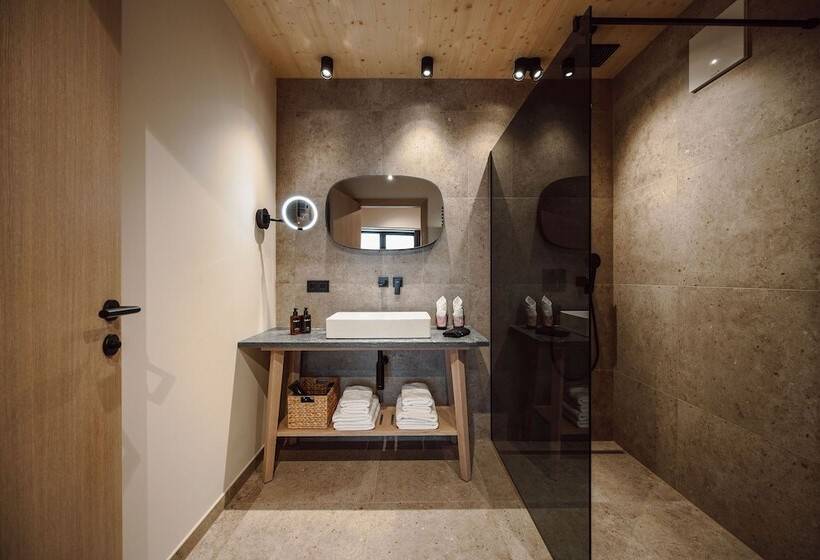 可观山景的小型套房, Boutique Hotel Das Rivus